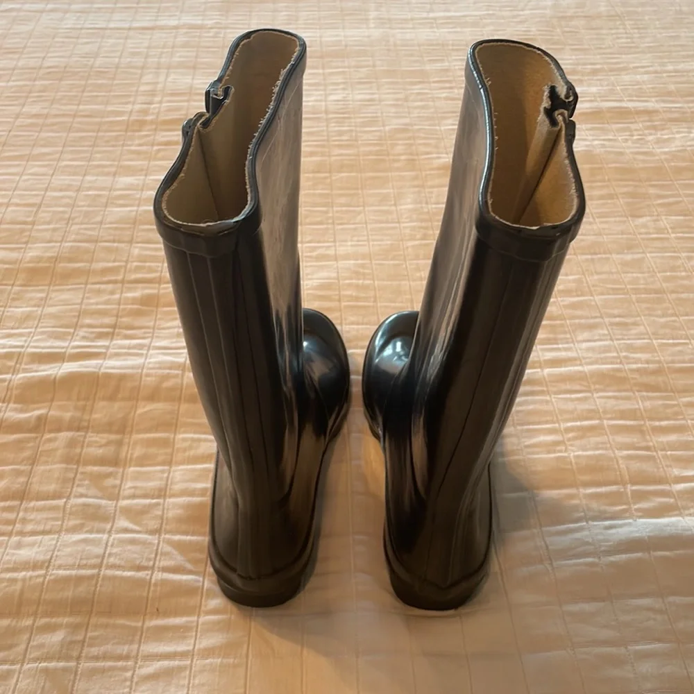 Rain rubber boots blue women’s size 7